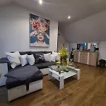Zvonarska With Free Parking Apartment