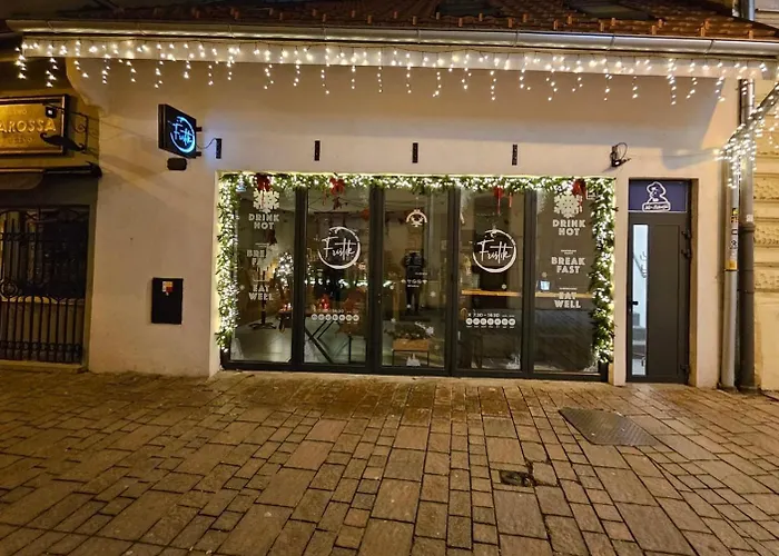 Zvonarska With Free Parking Apartment *